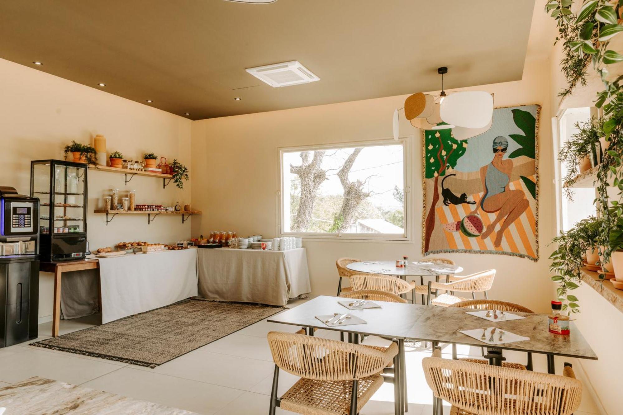 Soko Hotels-Pont Du Gard Ремулен Экстерьер фото