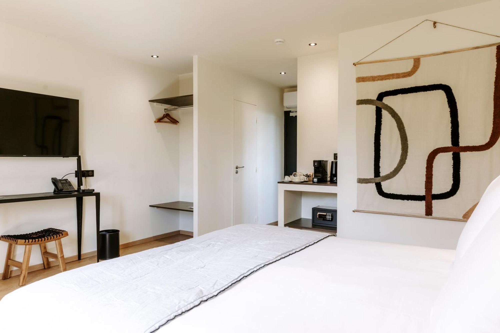 Soko Hotels-Pont Du Gard Ремулен Экстерьер фото